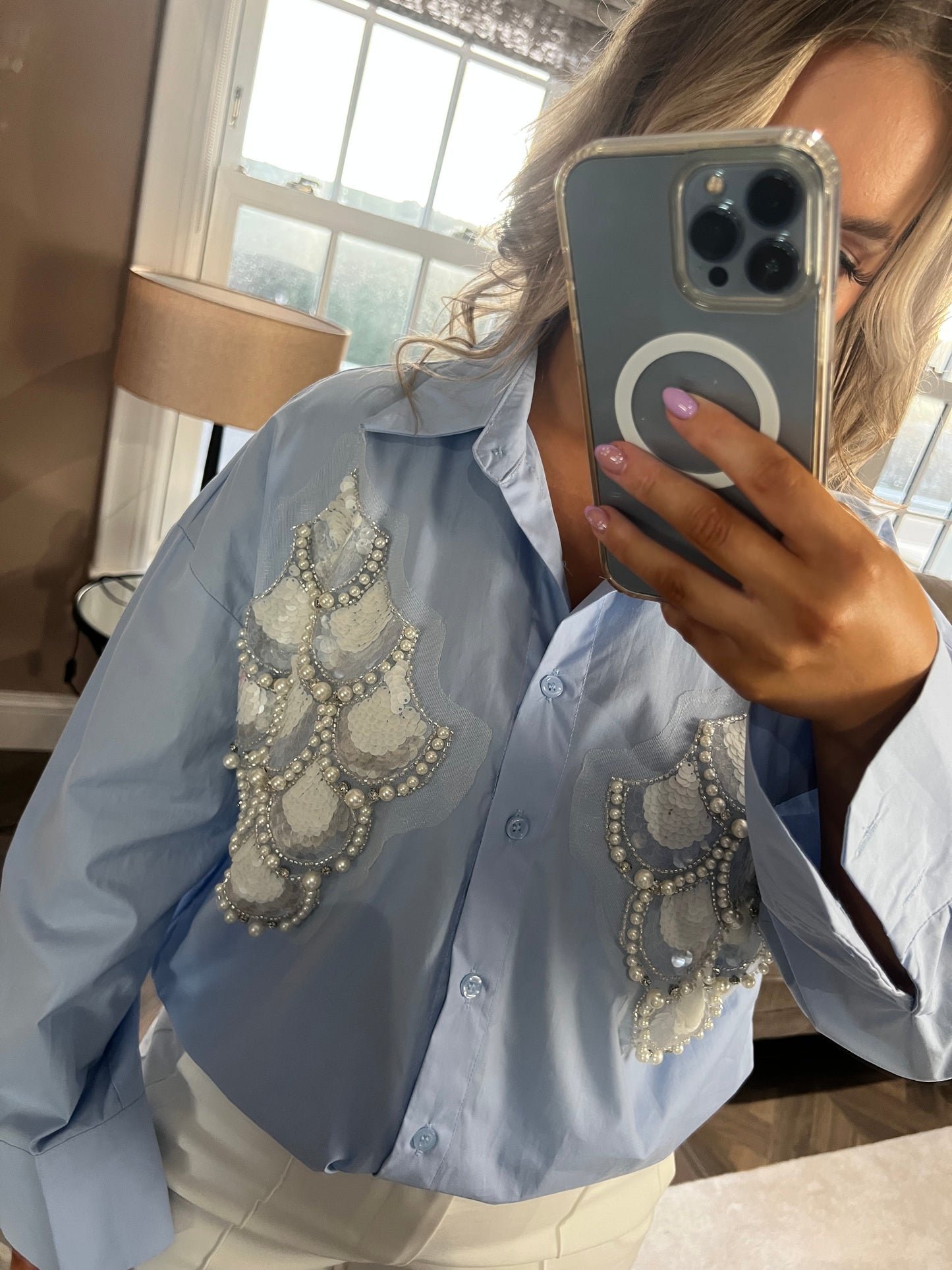 Lola Light Blue Sequined And Pearl One Size Shirt